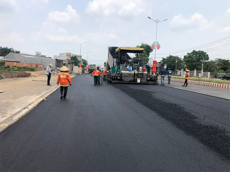 Có 2 loại asphalt chính trong lĩnh vực xây dựng cơ sở hạ tầng giao thông.