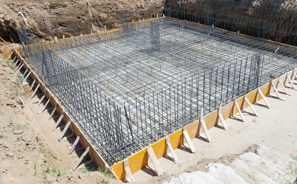 Móng nhà 2 tầng sâu bao nhiêu